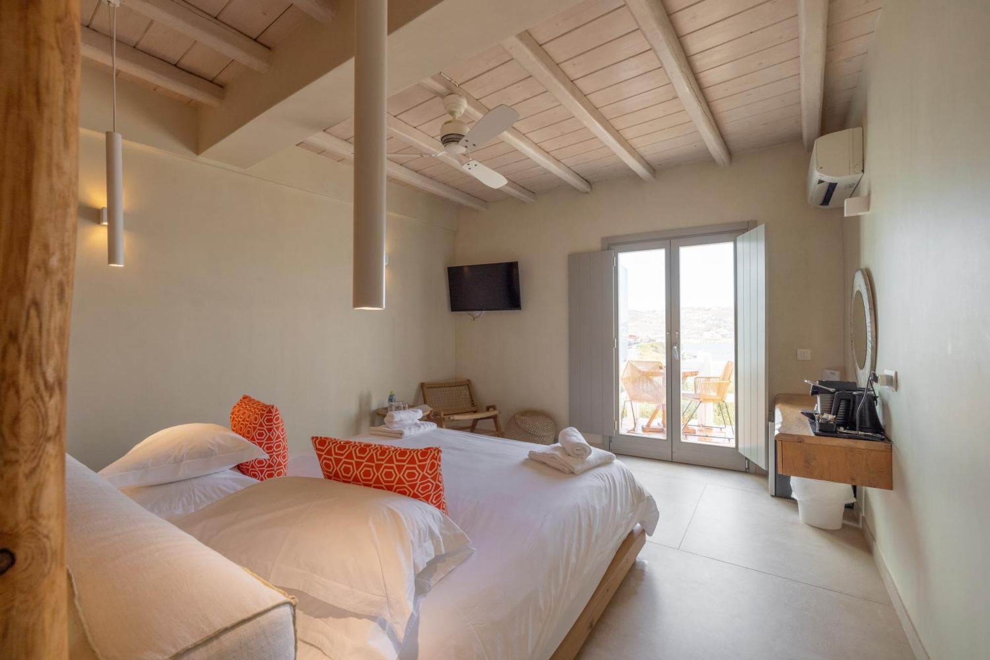 Legacy Suites Mykonos Town Bagian luar foto